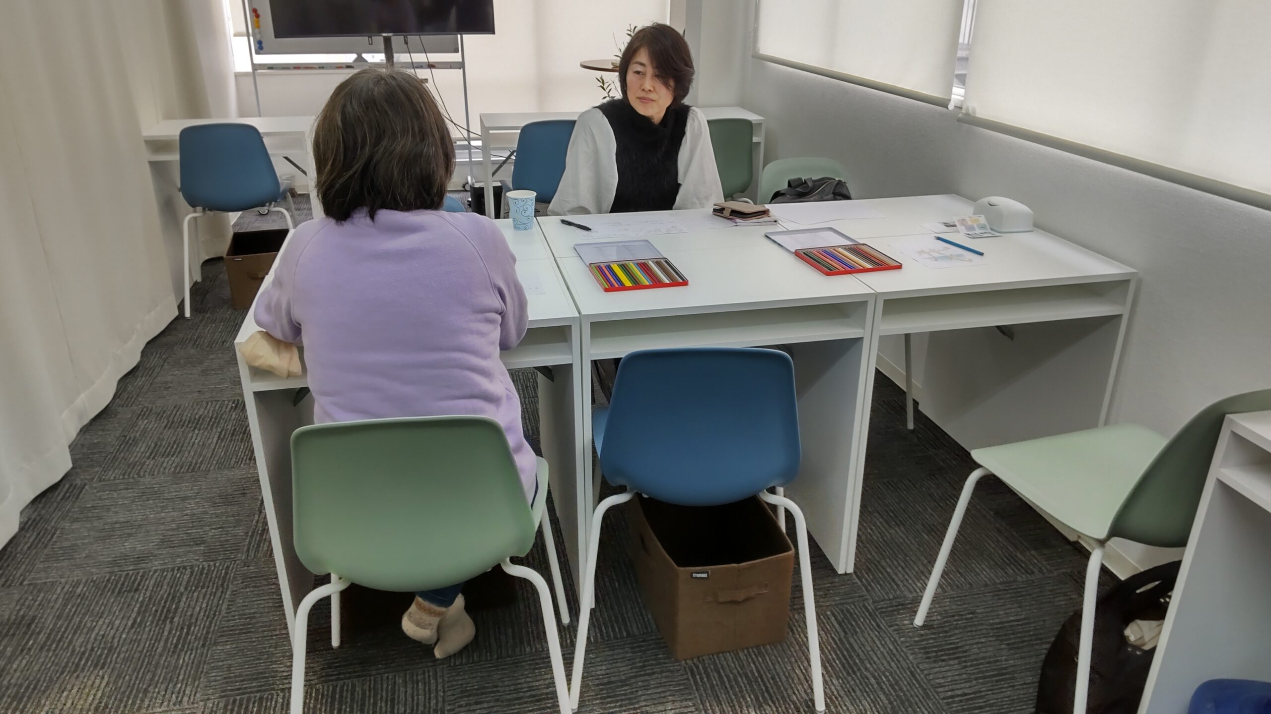 グループアートセラピー女子会に参加した感想をいただきました | 大阪の不登校支援・引きこもり支援 | 合同会社アイペル(IPEL)