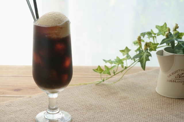 冷たいコーヒーの画像